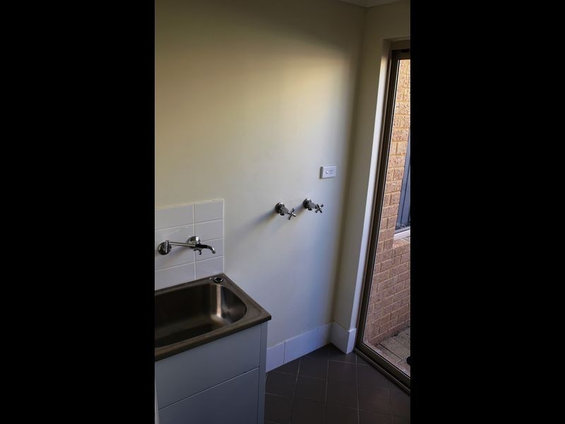 10/54 Sixth Road, Armadale WA 6112