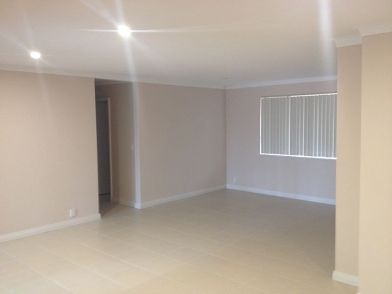 43 Whitlock Crescent, South Lake WA 6164