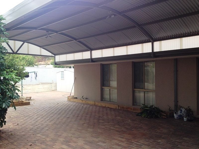 43 Whitlock Crescent, South Lake WA 6164