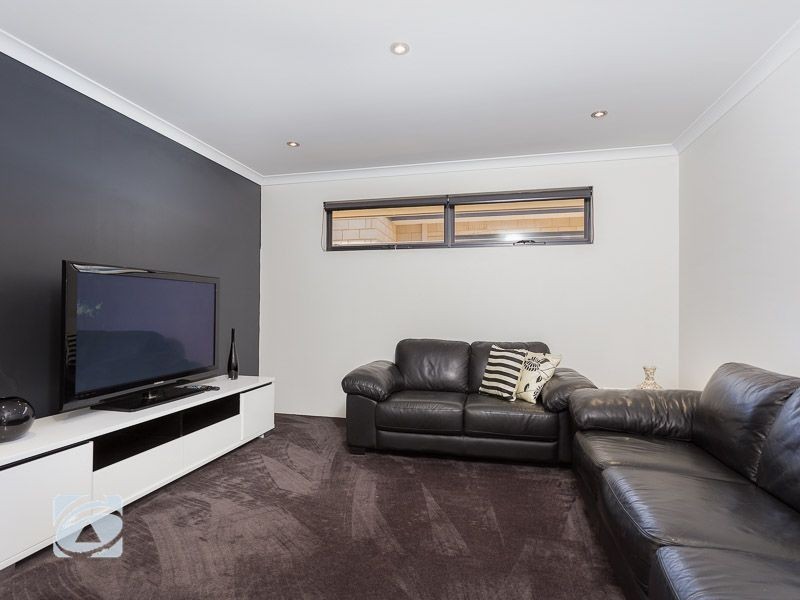 4 Belmore Bend, Aubin Grove WA 6164