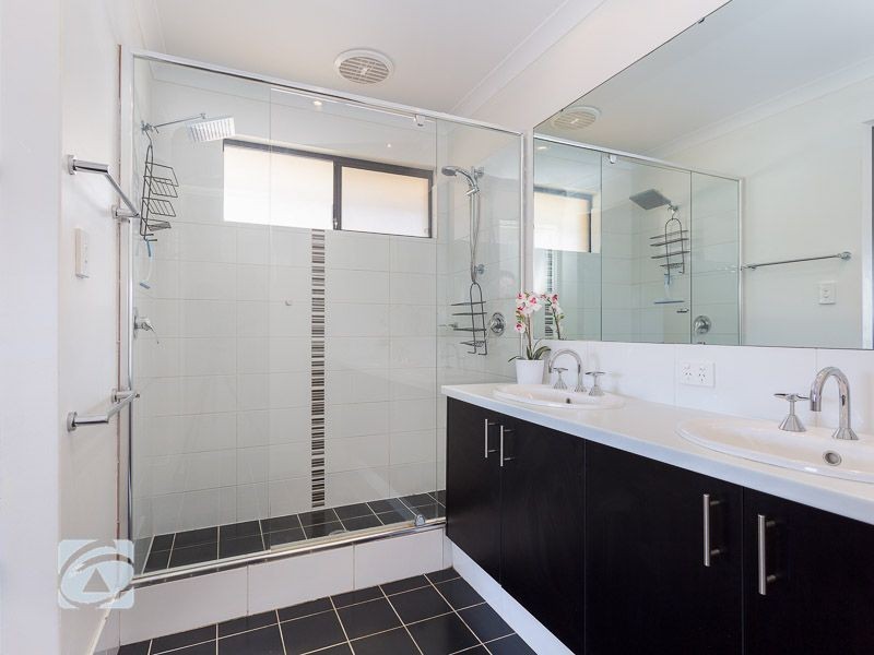 4 Belmore Bend, Aubin Grove WA 6164