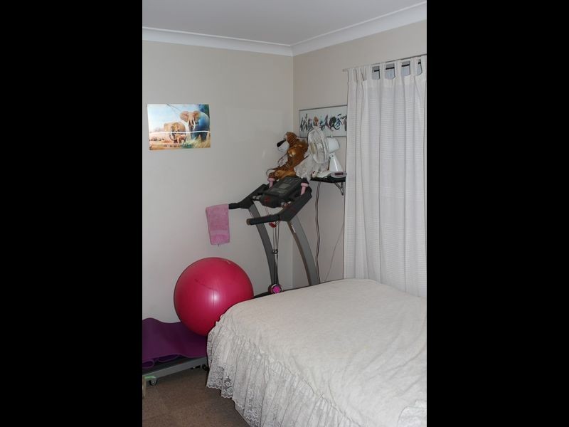 6 Orchard Road, South Lake WA 6164