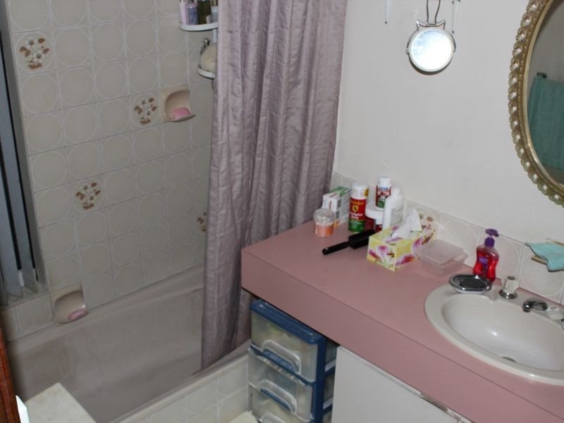 6 Orchard Road, South Lake WA 6164