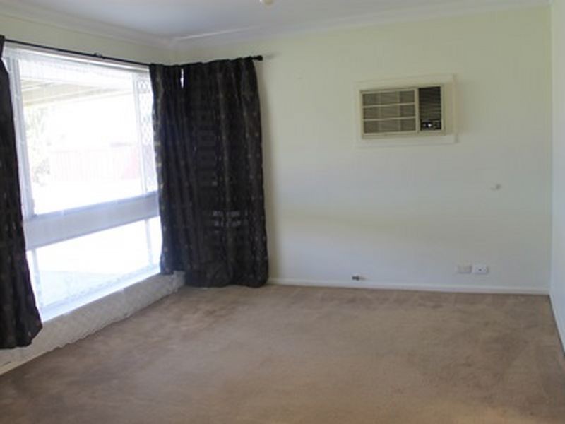 29 Harpenden Street, Huntingdale WA 6110