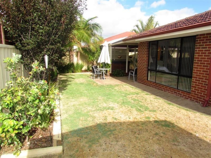 13 Hambly Crescent, Canning Vale WA 6155