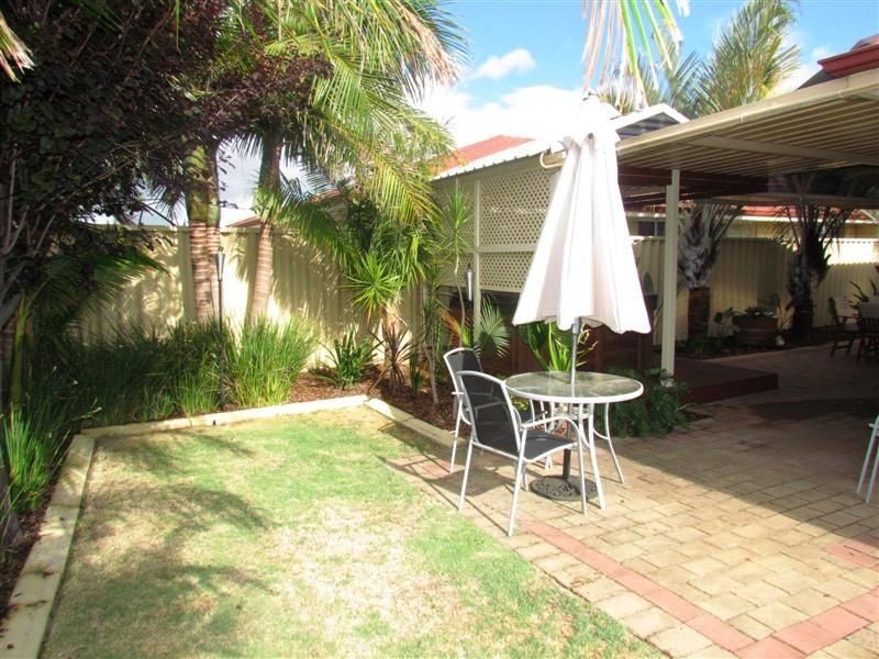 13 Hambly Crescent, Canning Vale WA 6155