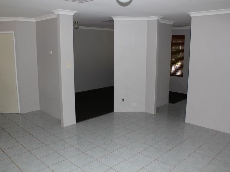 45 Seminole Gardens, Seville Grove WA 6112