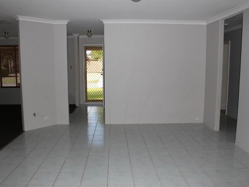 45 Seminole Gardens, Seville Grove WA 6112