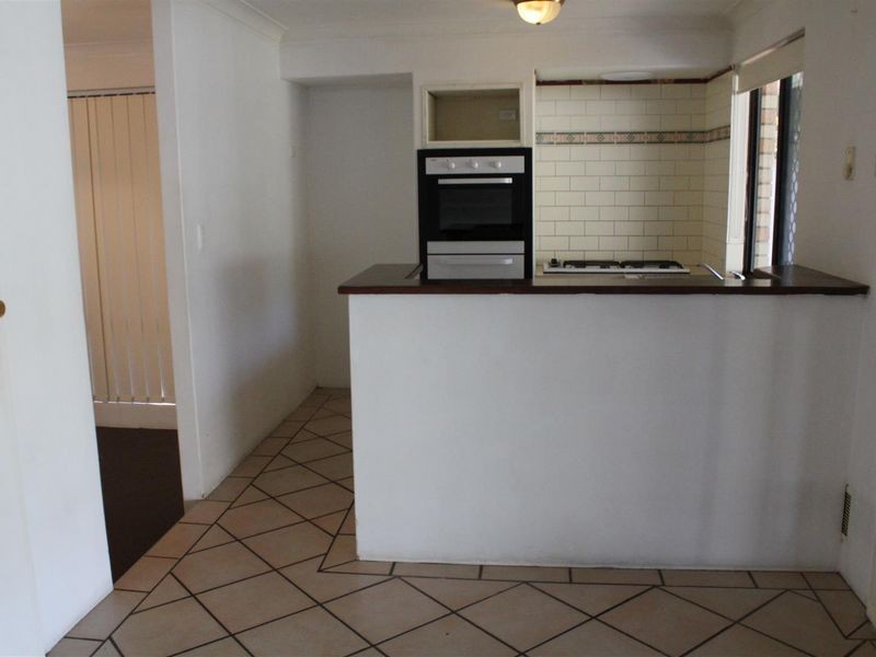 9 Arcaman Place, South Lake WA 6164