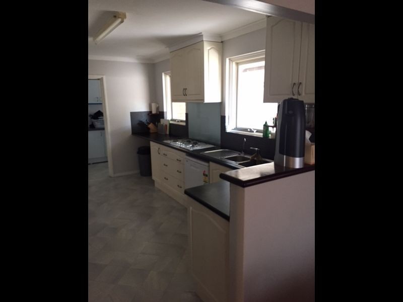 14B Shallow Street, Spearwood WA 6163