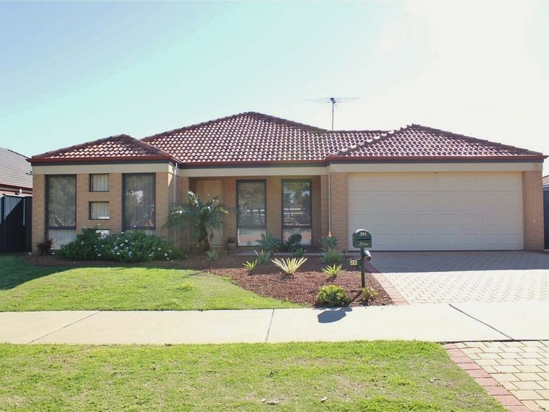 26 Larson Road, Byford WA 6122