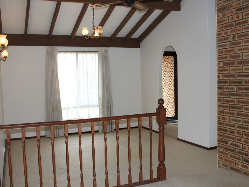 11C Millar Place, Booragoon WA 6154