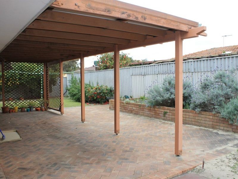 11C Millar Place, Booragoon WA 6154