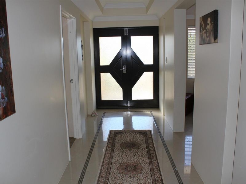 17 Halcyon Way, Atwell WA 6164