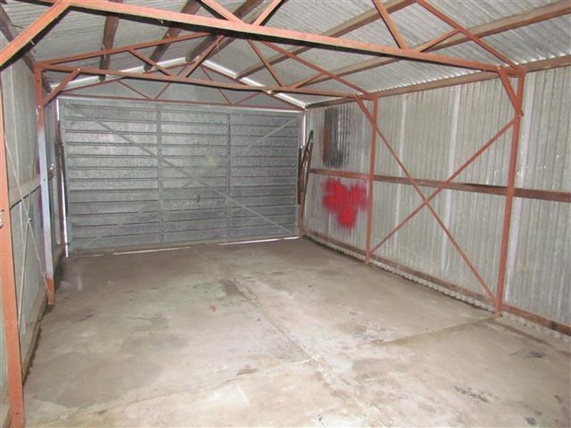 5 Mundan Place, Kelmscott WA 6111