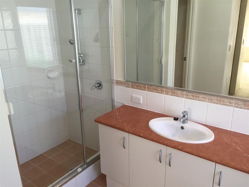 21 Charnley Bend, Success WA 6164