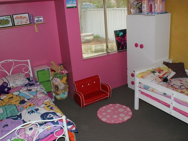 4 Milgun Drive, Yangebup WA 6164