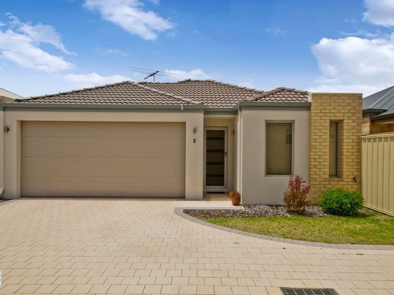 2/12 Peppermint Gardens, Aubin Grove WA 6164