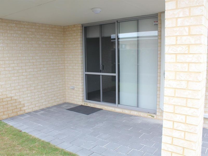 17 Elderflower Road, Banjup WA 6164