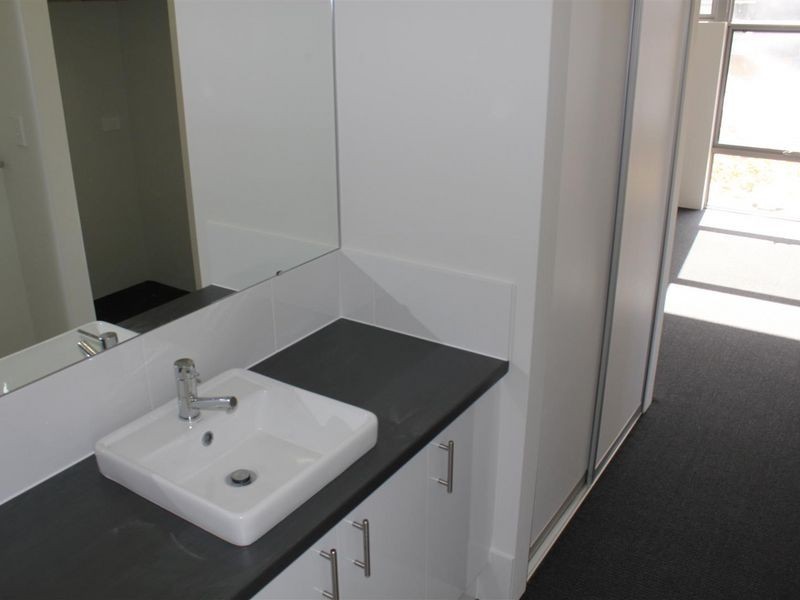 17 Elderflower Road, Banjup WA 6164