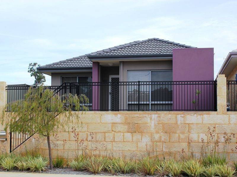 5 Brentford Parade, Wellard WA 6170