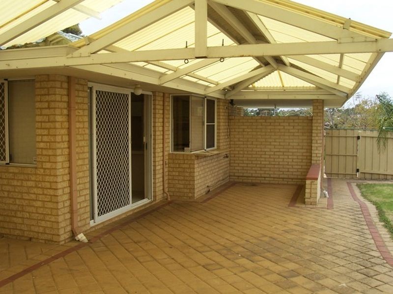 4 Shady Grove, Yangebup WA 6164