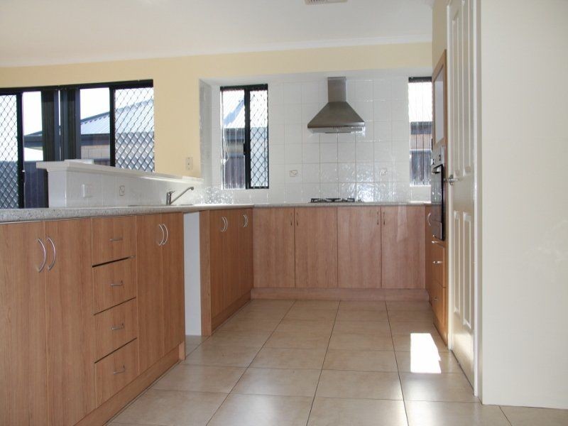 7 Redcurrant Street, Byford WA 6122