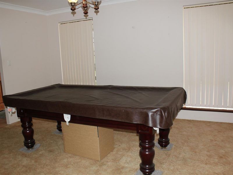 5 Camelot Place, Camillo WA 6111