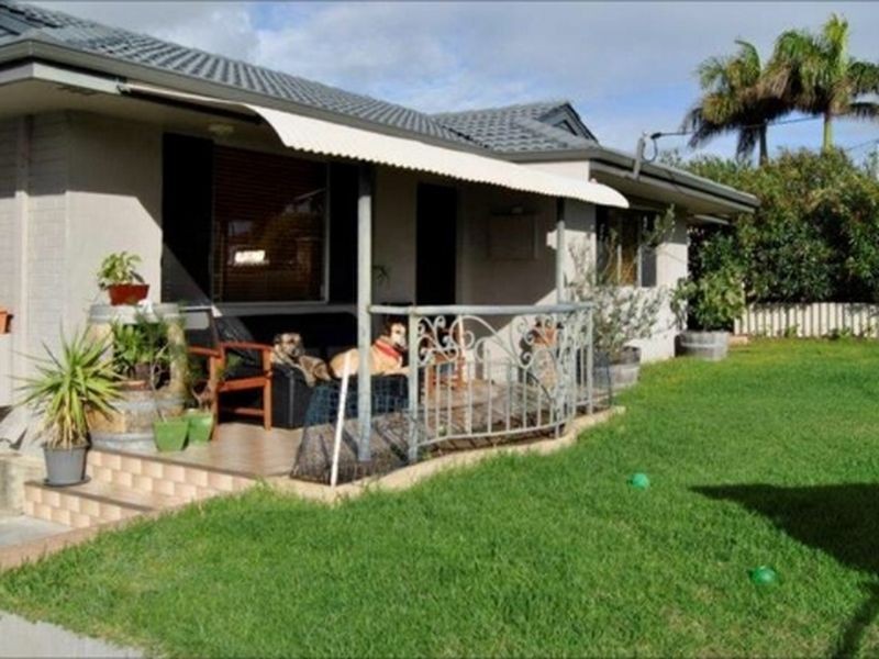 16 Birbeck Way, Spearwood WA 6163