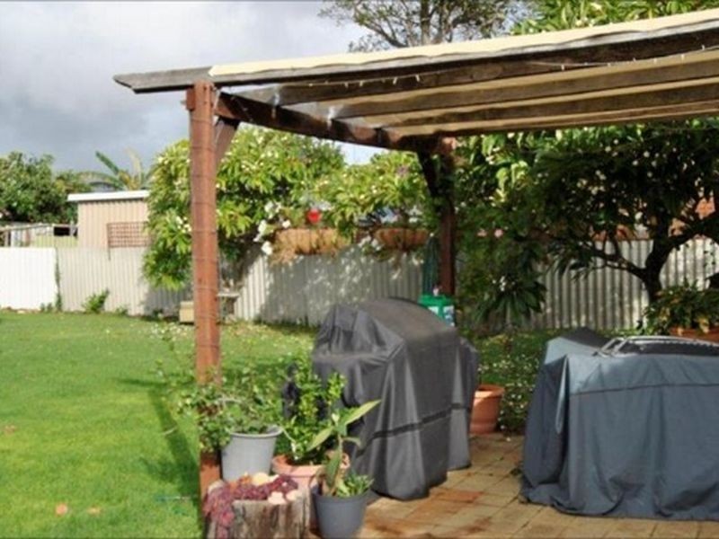 16 Birbeck Way, Spearwood WA 6163