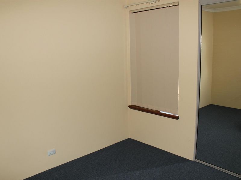 24 Strawberry Drive, Seville Grove WA 6112