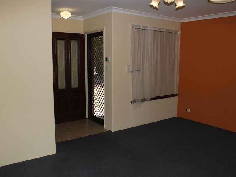 24 Strawberry Drive, Seville Grove WA 6112