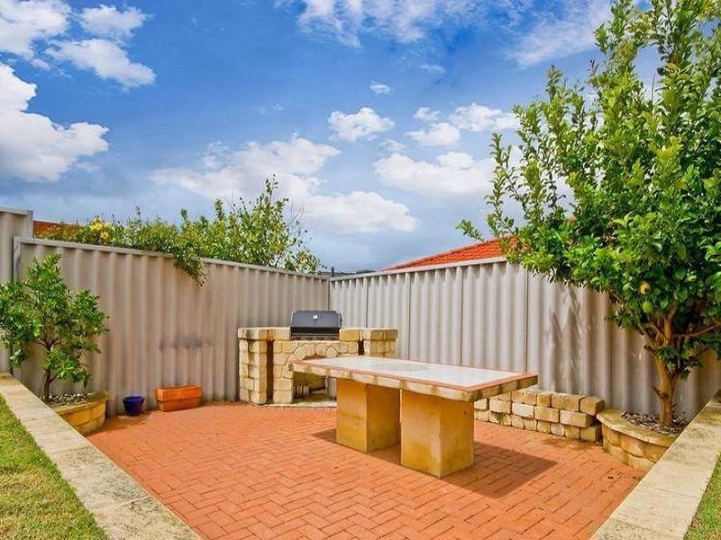 2 Paganoni View, Beeliar WA 6164