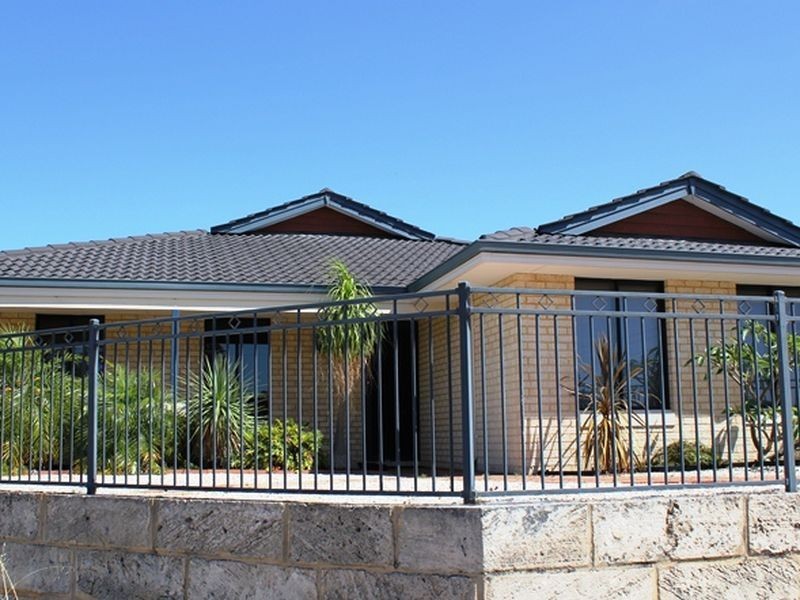 119 Baningan Avenue, Success WA 6164