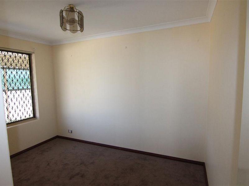 35 Bloodwood Circle, South Lake WA 6164