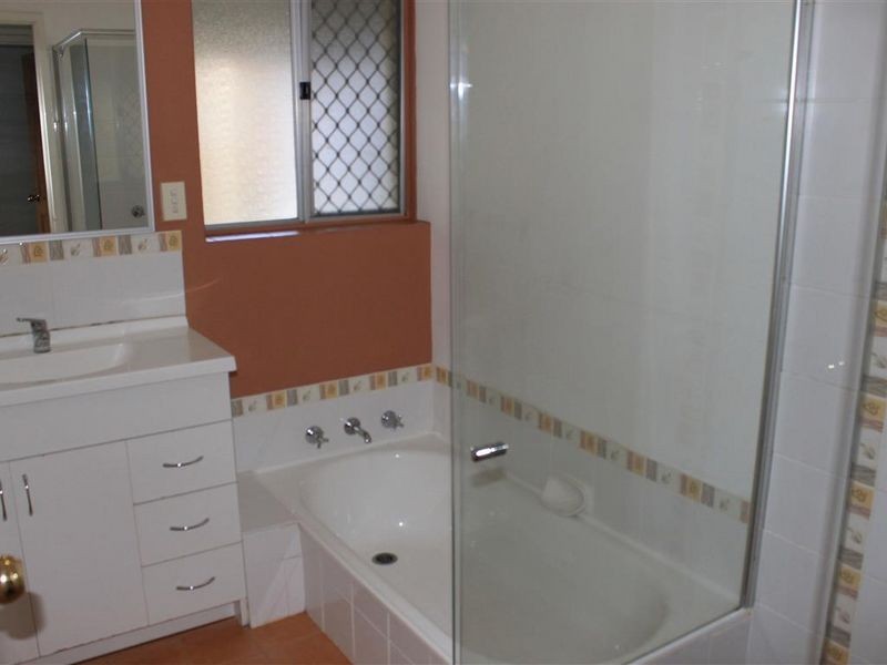 10 Homestead Avenue, Bibra Lake WA 6163