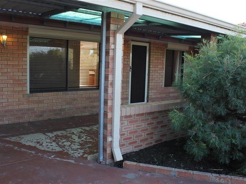 10 Pambula Court, South Lake WA 6164