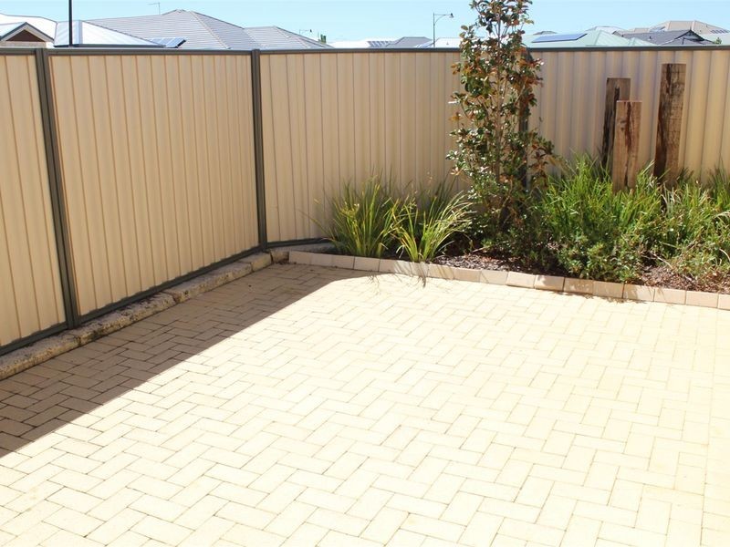 41 Camden Boulevard, Aubin Grove WA 6164