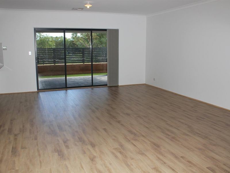 43 Goldfields Loop, Wandi WA 6167