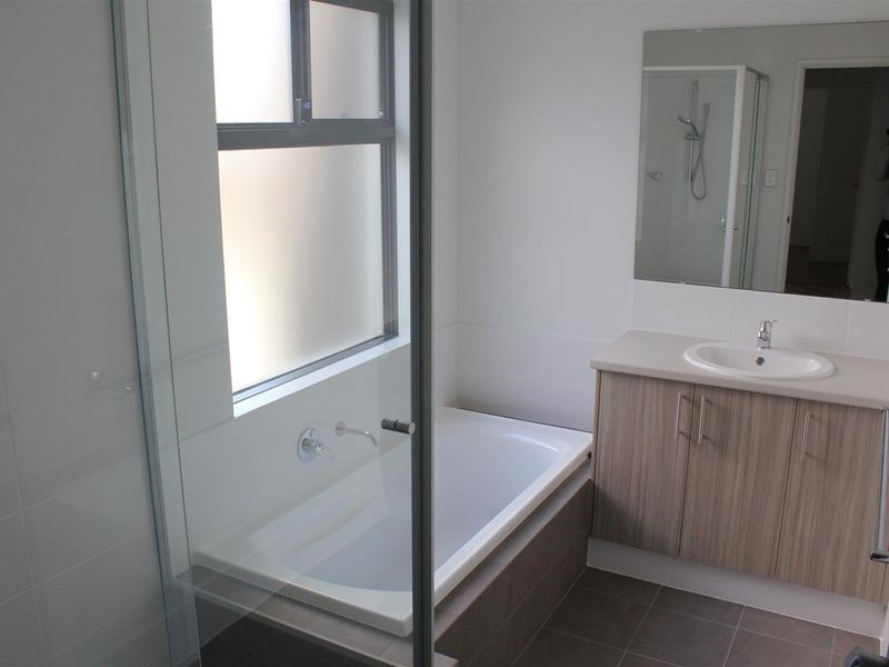 43 Goldfields Loop, Wandi WA 6167