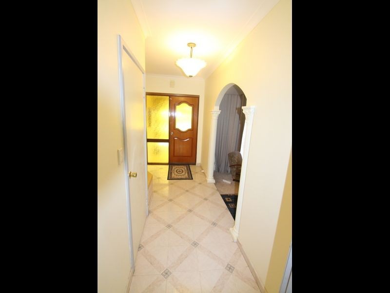 30 Hadley Gardens, Kardinya WA 6163