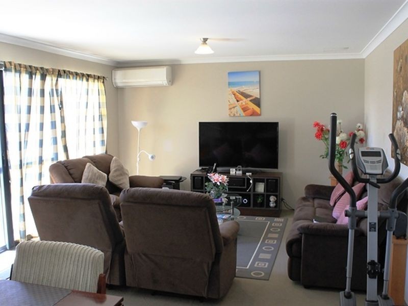 25/191 Railway Avenue, Kelmscott WA 6111