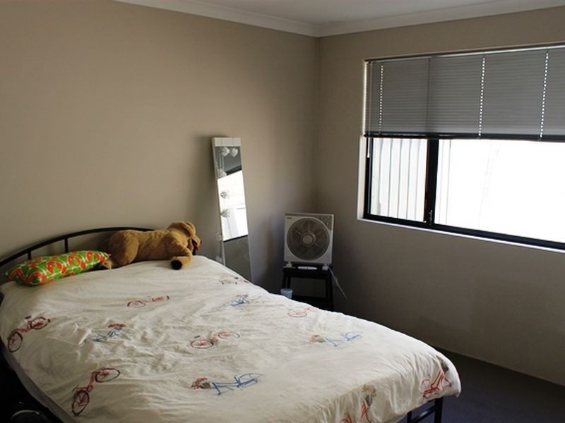 25/191 Railway Avenue, Kelmscott WA 6111