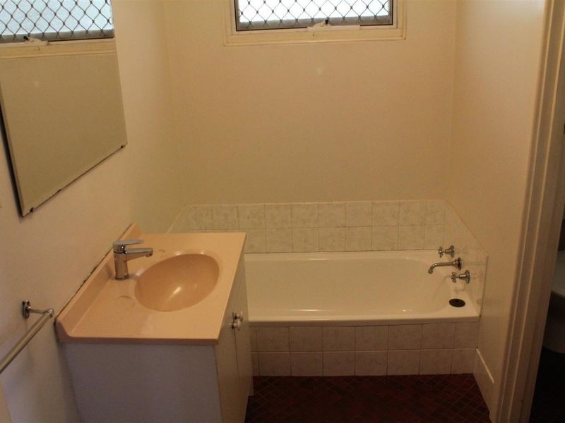 49B Marjorie Avenue, Riverton WA 6148