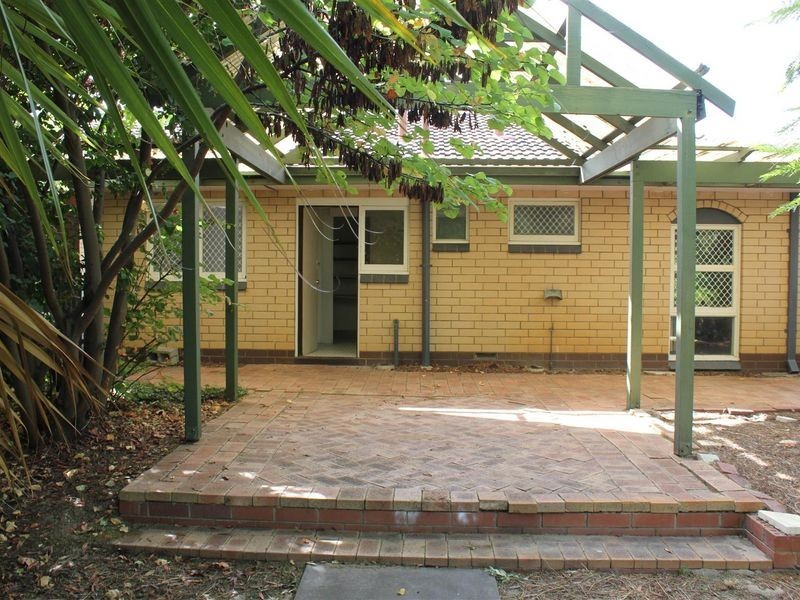 49B Marjorie Avenue, Riverton WA 6148