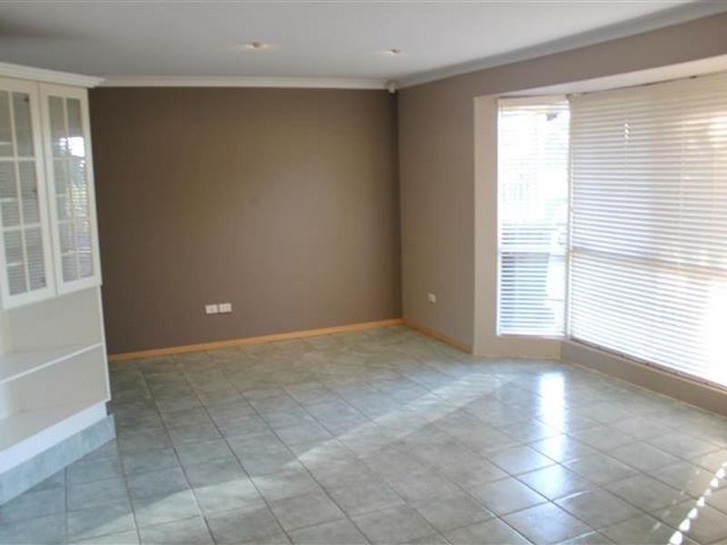 54 Elderberry Drive, South Lake WA 6164