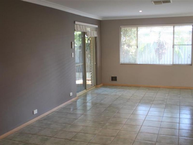 54 Elderberry Drive, South Lake WA 6164