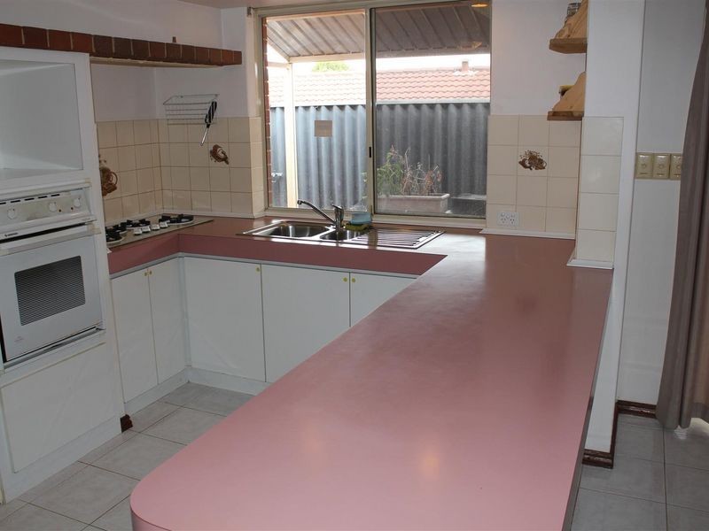 11 Pavonia Heights, South Lake WA 6164