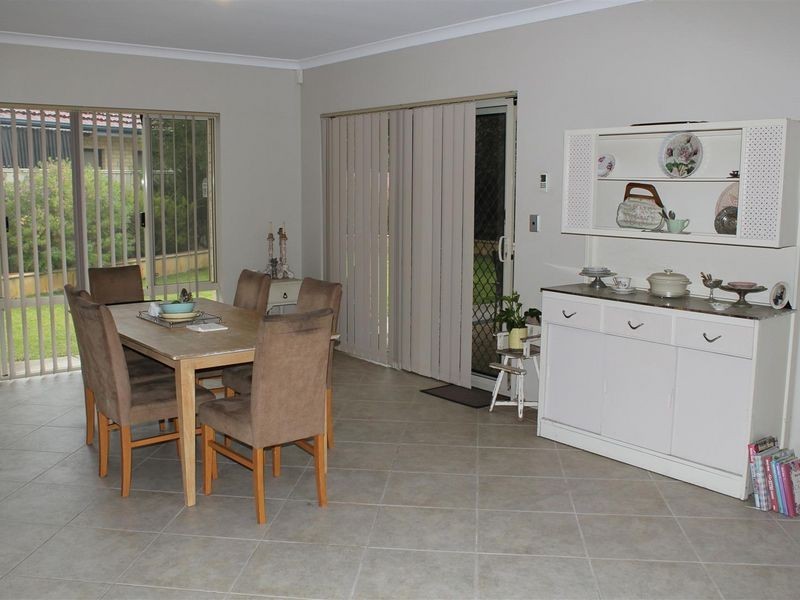 10 Quenda Drive, Canning Vale WA 6155
