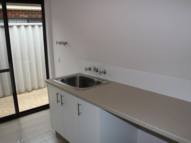 24 Nuytsia Crescent, Canning Vale WA 6155